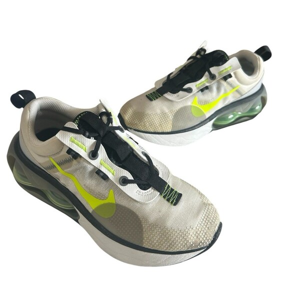 Nike Air Max 2021 GS Summit White Volt Photon Dust Size 5Y W 6.5  DA3199-102 - Picture 3 of 16